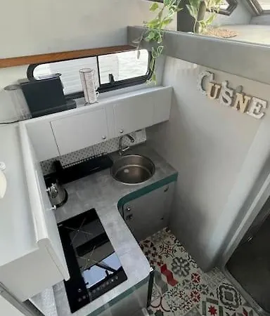 Barco Playa Båthotell