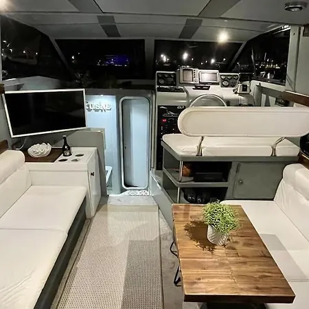 Barco Playa Valencia